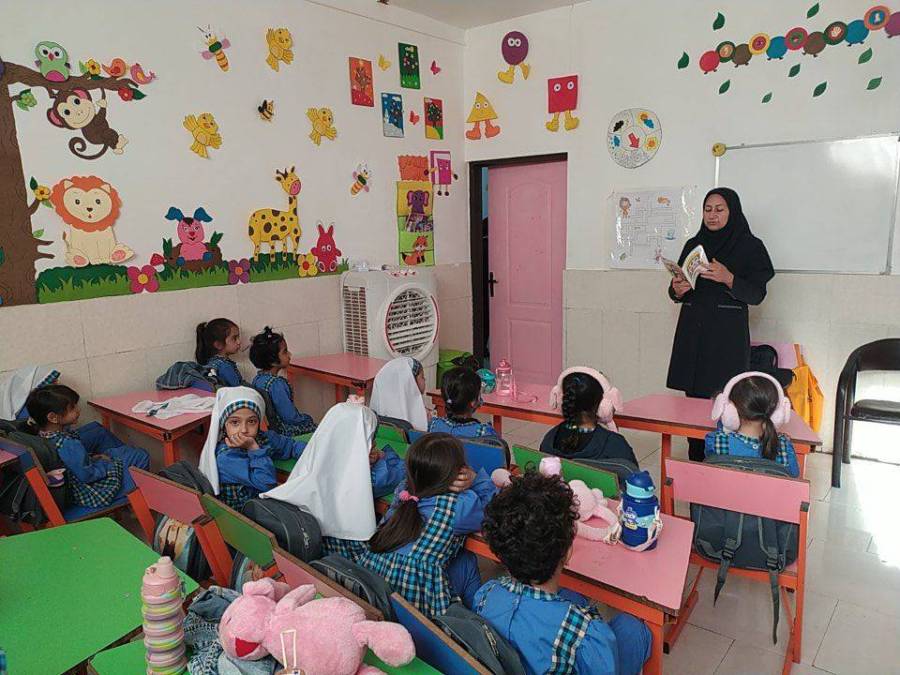 قصه گویی در مدارس